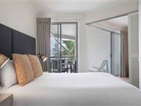 1 Bedroom Pool View Apartment Bedroom-BreakFree Alexandra Beach